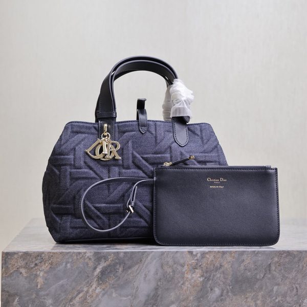 Medium Dior Toujours Bag - Image 2