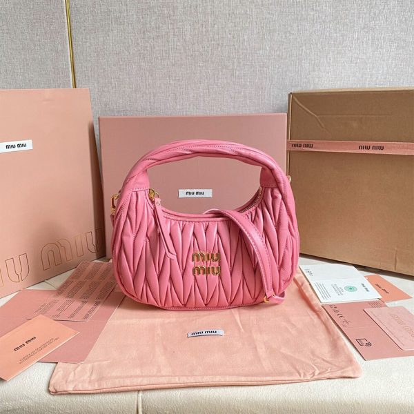 Small Wander matelasse nappa leather hobo bag(HIGH-END GRADE) - Image 2