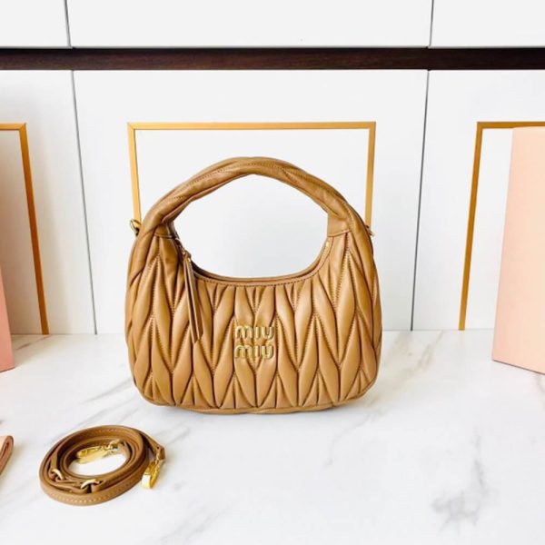 Small Wander matelasse nappa leather hobo bag(HIGH-END GRADE) - Image 2