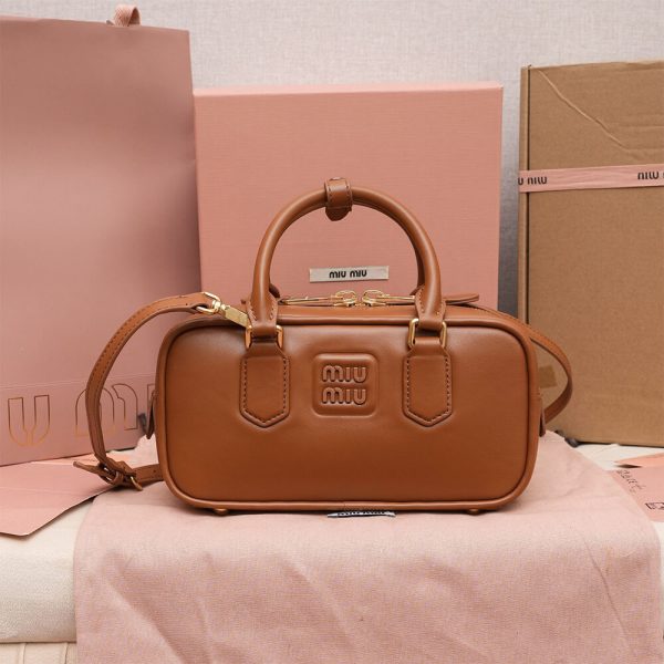MIUMIU Medium Arcadie Leather Bag(HIGH-END GRADE) - Image 2