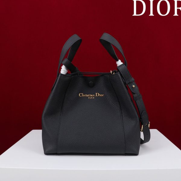 Dior Medium Signature Bucket Bag - Image 2