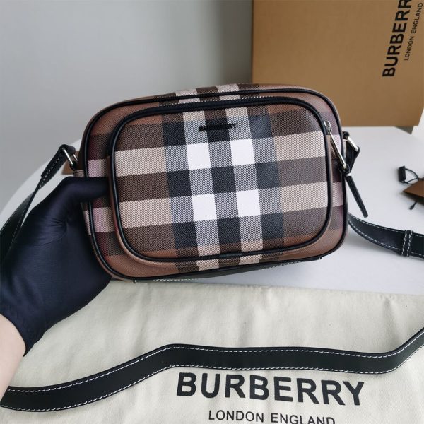 Burberry Paddy Bag - Image 2