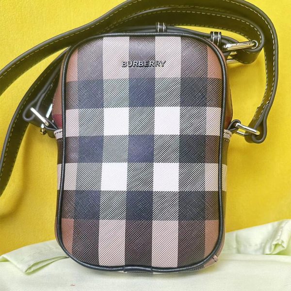 Burberry Vertical Paddy Bag - Image 2
