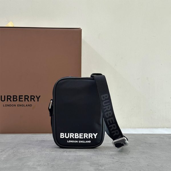Burberry Vertical Paddy Bag - Image 2