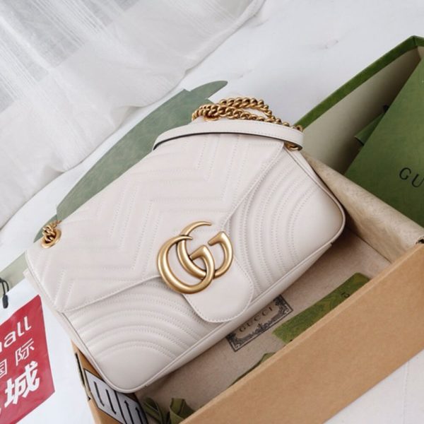 GG Marmont medium matelasse shoulder bag - Image 2