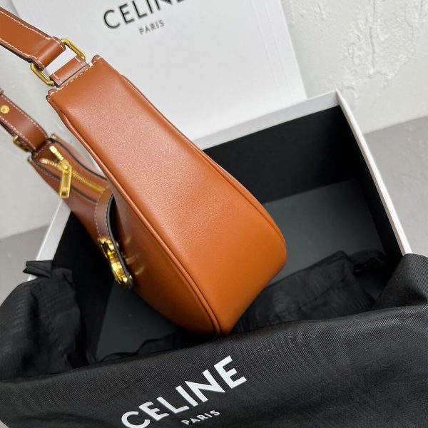 CELINE MEDIUM AVA TRIOMPHE BAG in Smooth Calfskin - Image 3