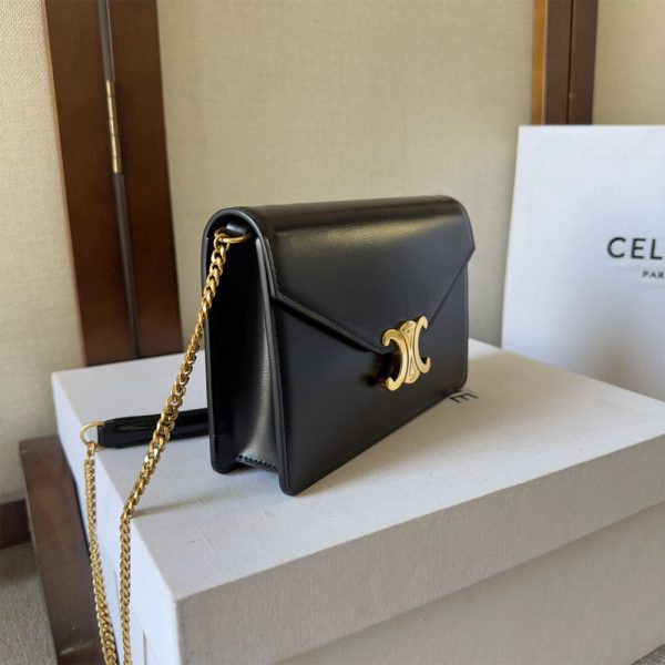 WALLET ON CHAIN MARGO in Shiny calfskin(HIGH-END GRADE) - Image 3