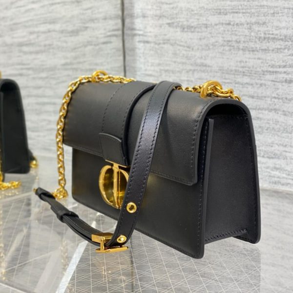 Dior 30 Montaigne East-West Bag with Chain - Image 3
