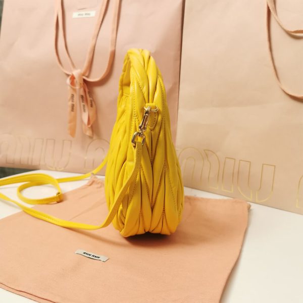 Small Wander matelasse nappa leather hobo bag(HIGH-END GRADE) - Image 3