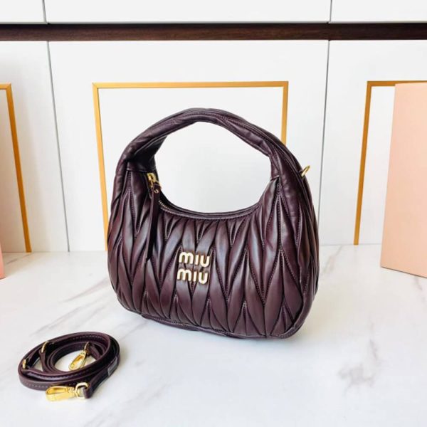 Small Wander matelasse nappa leather hobo bag(HIGH-END GRADE) - Image 3