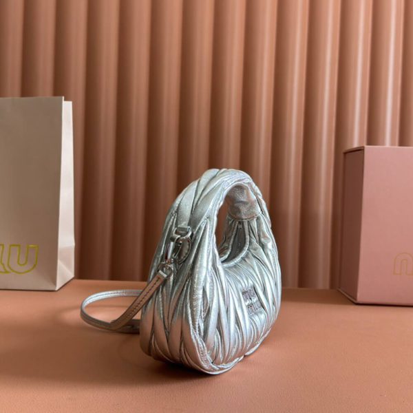 Mini Wander matelasse nappa leather hobo bag(high-end grade) - Image 3