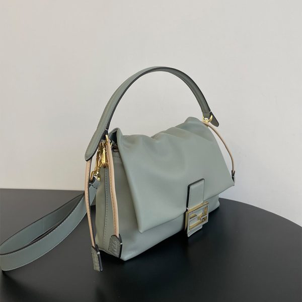 Fendi Mamma Baguette Medium(high-end grade) - Image 3