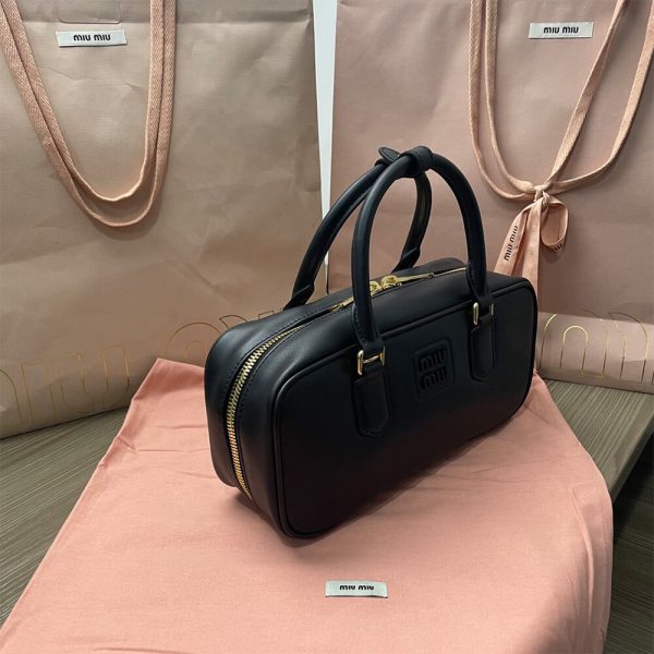 MIUMIU Large Arcadie Leather Bag(HIGH-END GRADE) - Image 3