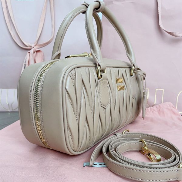 MIUMIU Large Arcadie matelasse nappa Bag(HIGH-END GRADE) - Image 3