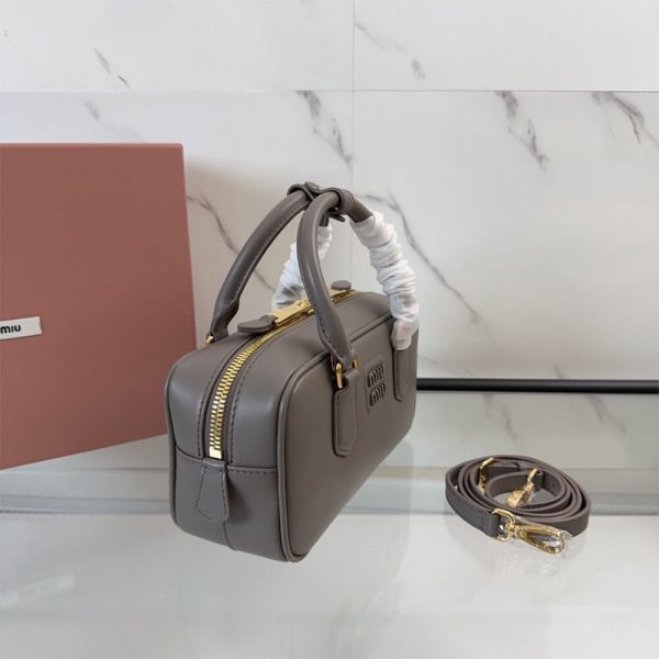 MIUMIU Medium Arcadie Leather Bag(HIGH-END GRADE) - Image 3