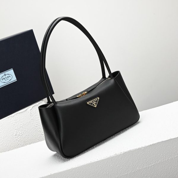Prada Medium leather handbag - Image 3
