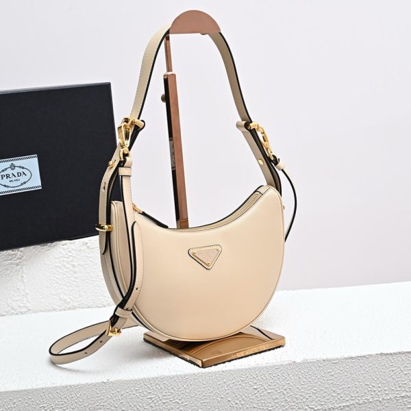 Prada Arque leather shoulder bag - Image 3