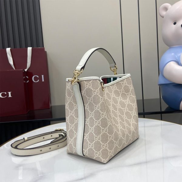 GG Emblem mini bucket bag - Image 3