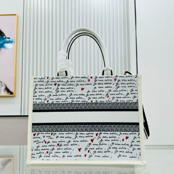 Dioramour Medium Dior Book Tote - Image 4