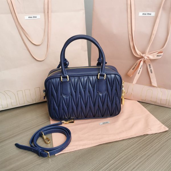 Matelasse nappa leather top-handle bag - Image 4