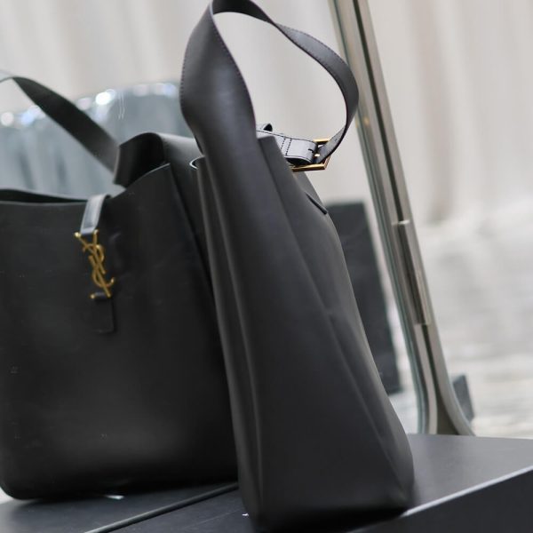 YSL LARGE LE 5 A 7 SUPPLE IN SMOOTH LEATHER(high-end grade) - Image 4