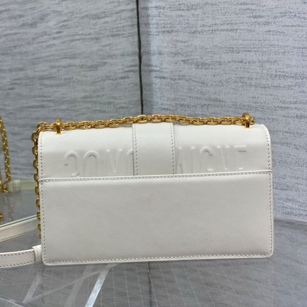 Dior 30 Montaigne East-West Bag with Chain - Image 4