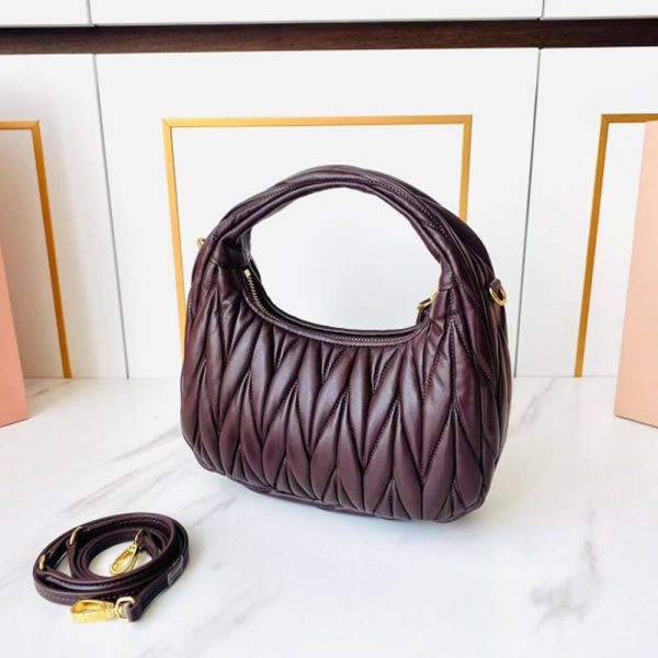 Small Wander matelasse nappa leather hobo bag(HIGH-END GRADE) - Image 4