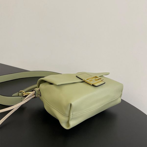 Fendi Mamma Baguette Medium(high-end grade) - Image 4