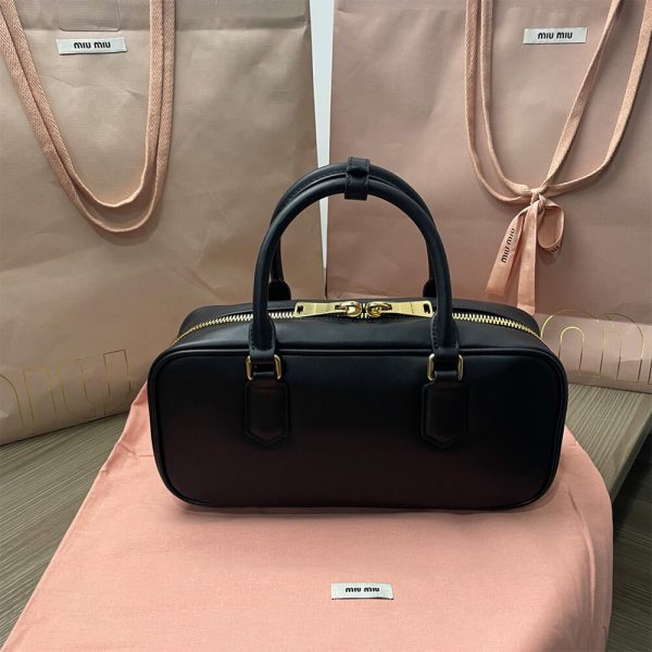 MIUMIU Large Arcadie Leather Bag(HIGH-END GRADE) - Image 4