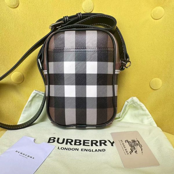 Burberry Vertical Paddy Bag - Image 4