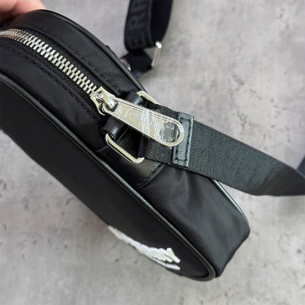 Burberry Vertical Paddy Bag - Image 4