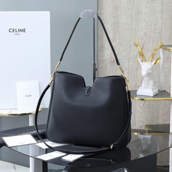 CELINE MEDIUM CAMILLE 16 SOFT BAG IN SMOOTH CALFSKIN(HIGH-END GRADE) - Image 4
