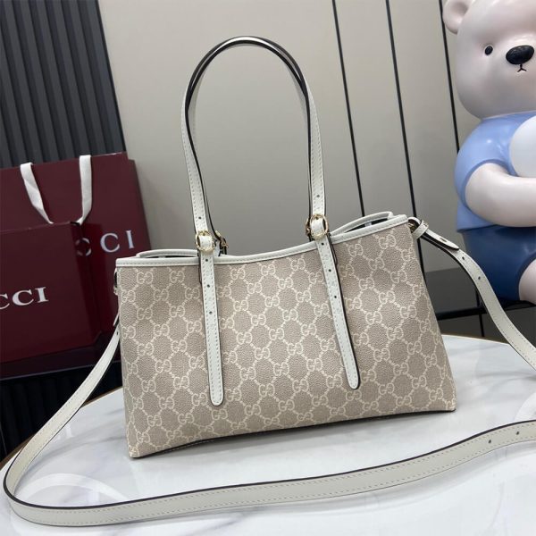 GG Emblem medium tote bag - Image 4