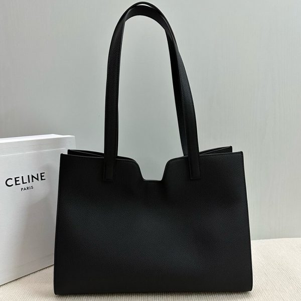 CELINE CABAS 16 IN SUPPLE GRAINED CALFSKIN - Image 4