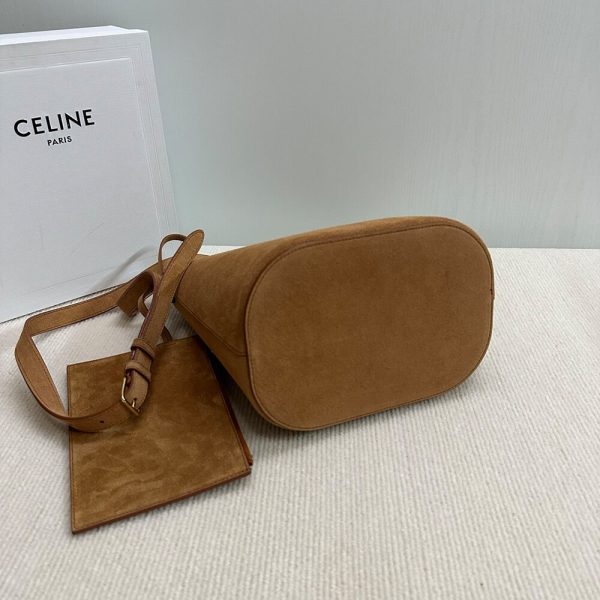 CELINE MEDIUM LOUISE BAG in SUEDE CALFSKIN - Image 5