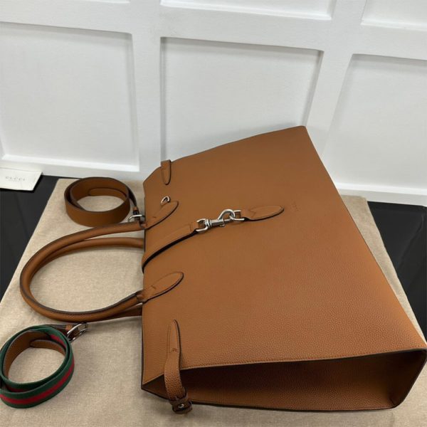 GUCCI Large tote bag with hook closure(HIGH-END Grade) - Image 5