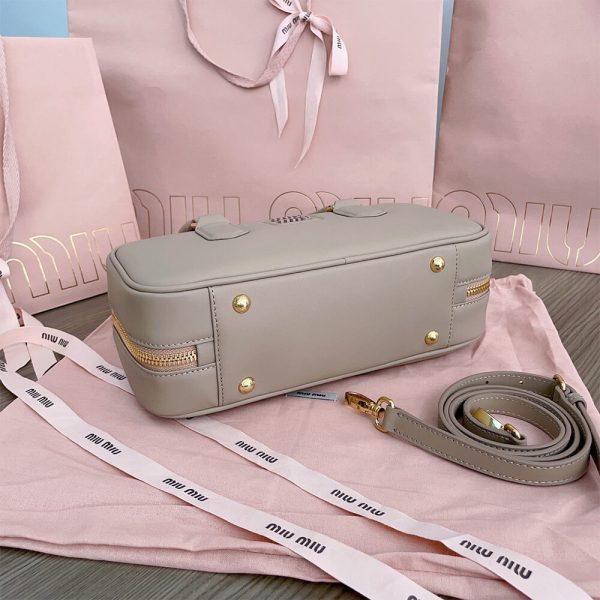 MIUMIU Large Arcadie Leather Bag(HIGH-END GRADE) - Image 5