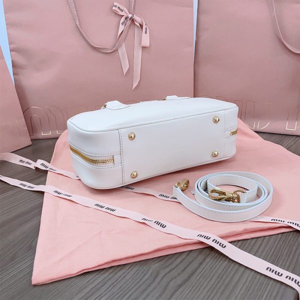 MIUMIU Large Arcadie Leather Bag(HIGH-END GRADE) - Image 5