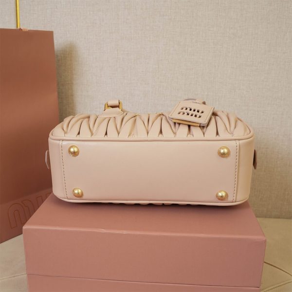 MIUMIU Medium Arcadie matelasse nappa Bag(HIGH-END GRADE) - Image 5