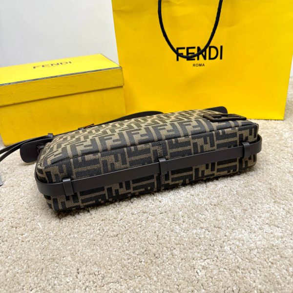 FENDI Simply Fendi Medium - Image 5