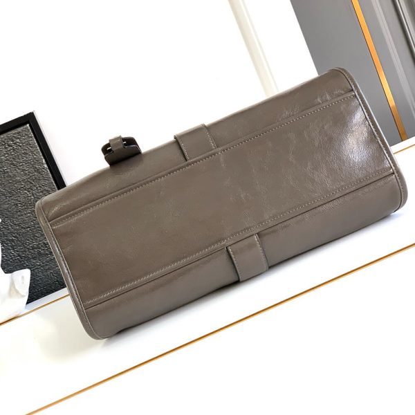 Prada Medium leather tote bag(high-end grade) - Image 5