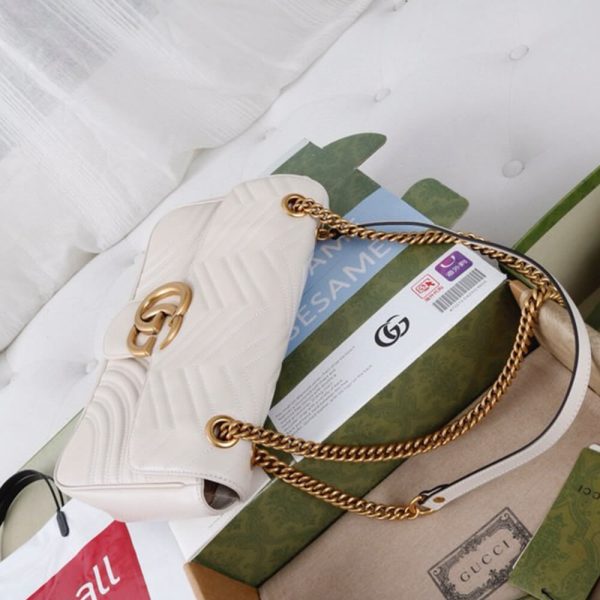 GG Marmont medium matelasse shoulder bag - Image 5