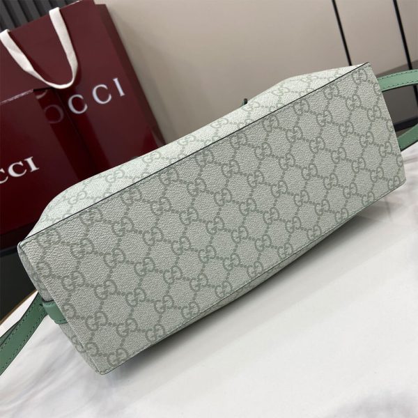 GG Emblem medium tote bag - Image 5