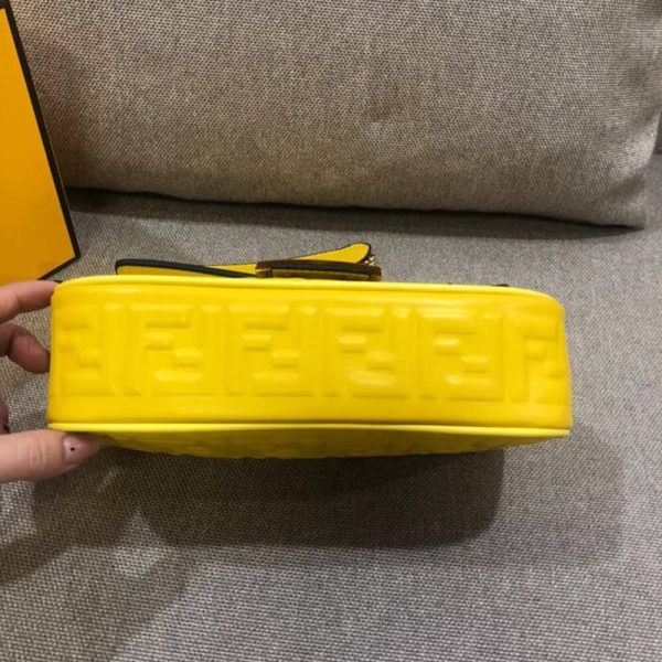 Fendi Baguette Chain Midi - Image 5