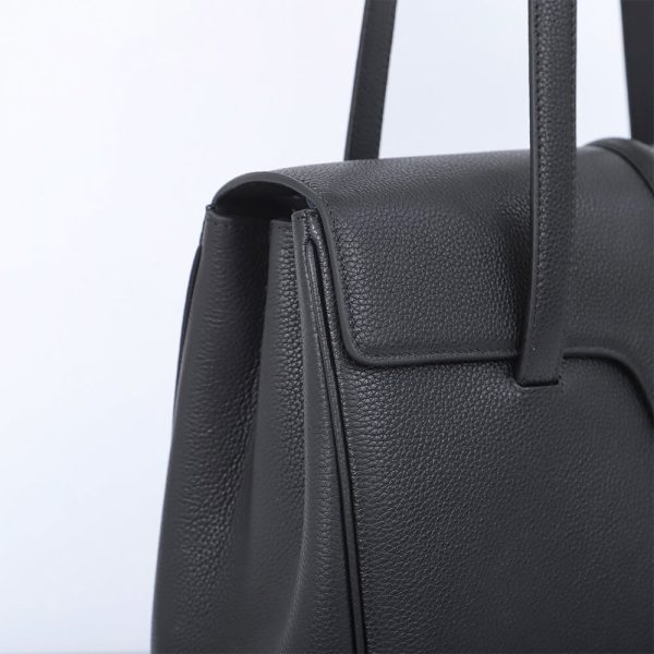 CELINE Medium Soft 16 Bag in Calfskin(HIGH-END GRADE) - Image 6
