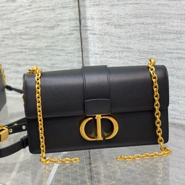 Dior 30 Montaigne East-West Bag with Chain - Image 6