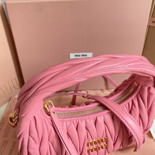 Small Wander matelasse nappa leather hobo bag(HIGH-END GRADE) - Image 6