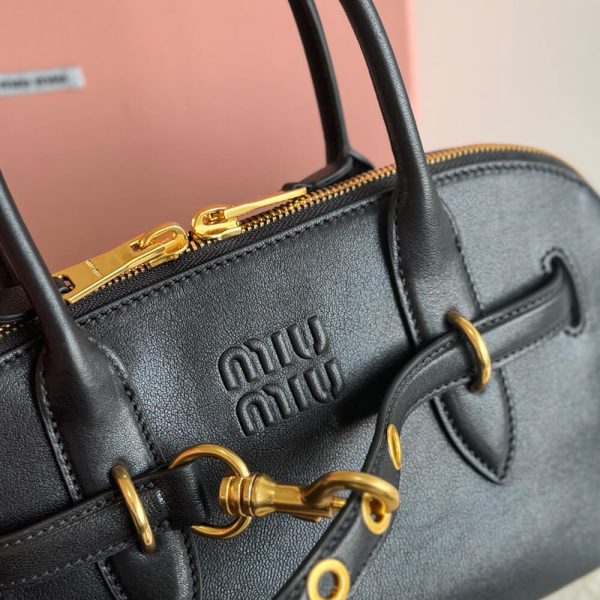 MIUMIU Aventure nappa leather top-handle bag(HIGH-END GRADE) - Image 6