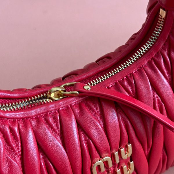 Small Wander matelasse nappa leather hobo bag(HIGH-END GRADE) - Image 6