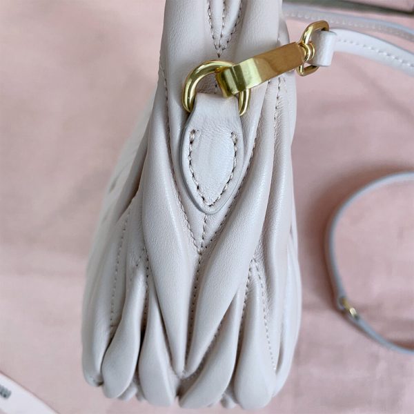 Mini Wander matelasse nappa leather hobo bag(high-end grade) - Image 6